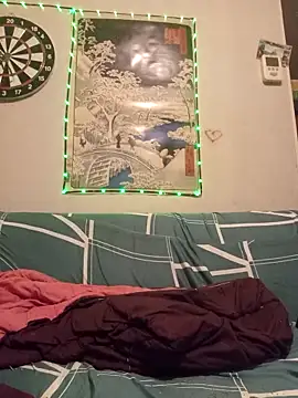 Snapshot of Daminou28 chatting on 10/13/25, 11:16 Daminou28 online show from 10/13/25, 11:16