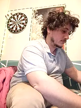 Snapshot of Daminou28 chatting on 10/15/25, 05:51 Daminou28 online show from 10/15/25, 05:51