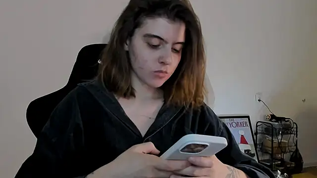 emmamurrr online show from 12/21/24, 08:32