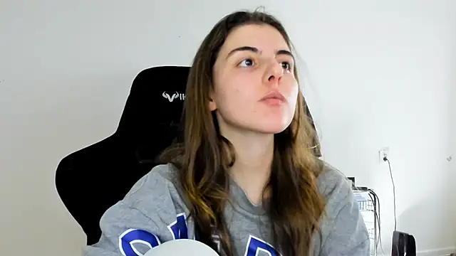 emmamurrr online show from 11/13/25, 11:20