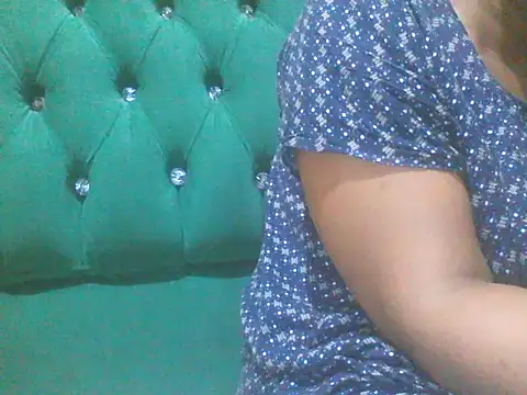 Sexy Riri online show from 01/07/26, 06:38