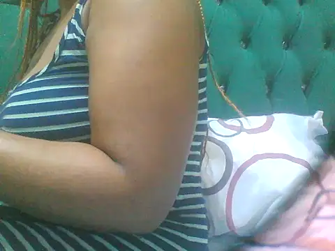 Sexy Riri online show from 02/13/26, 02:40