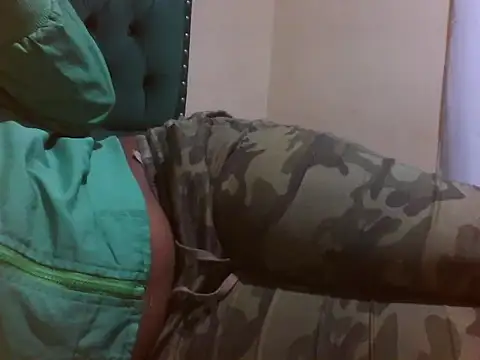 Sexy Riri online show from 04/17/26, 02:20