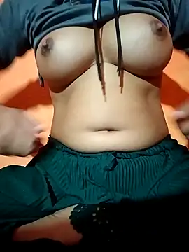 Mangla Bhabhi online show from 02/17/25, 09:41