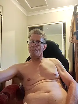 Snapshot of butseriouslykahnt chatting on 02/21/25, 07:54 butseriouslykahnt online show from 02/21/25, 07:54