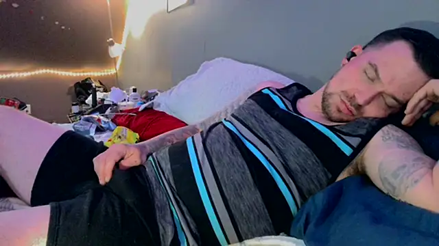 bigcocktat2dude603 online show from 02/02/25, 10:28