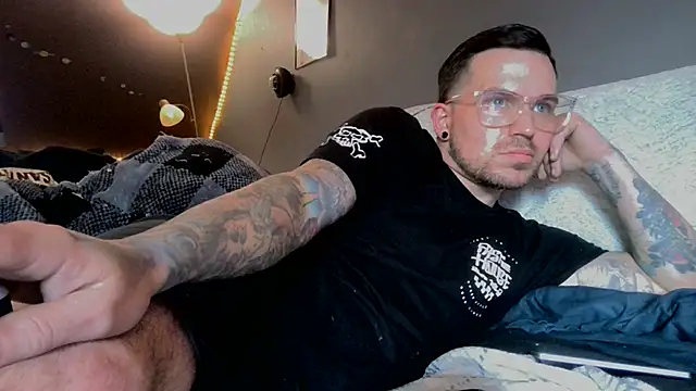 bigcocktat2dude603 online show from 03/21/25, 08:18