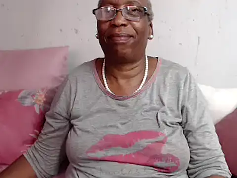 Snapshot of Freakyassnwildx chatting on 12/07/24, 09:17 Freakyassnwildx online show from 12/07/24, 09:17