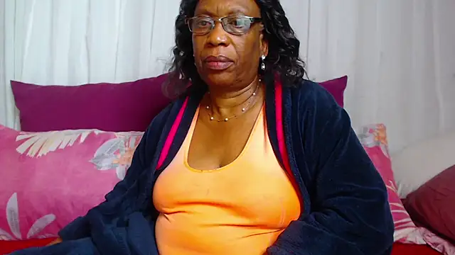 Snapshot of Freakyassnwildx chatting on 09/11/25, 10:26 Freakyassnwildx online show from 09/11/25, 10:26