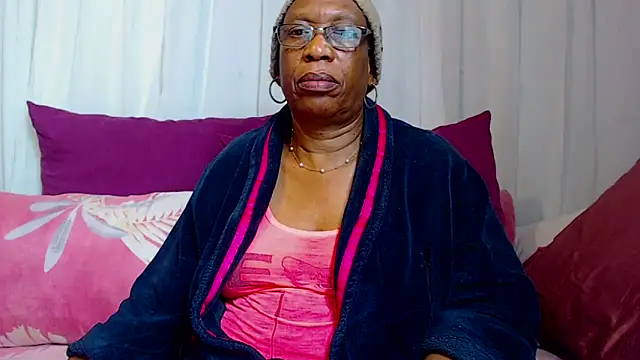 Snapshot of Freakyassnwildx chatting on 09/30/25, 05:40 Freakyassnwildx online show from 09/30/25, 05:40