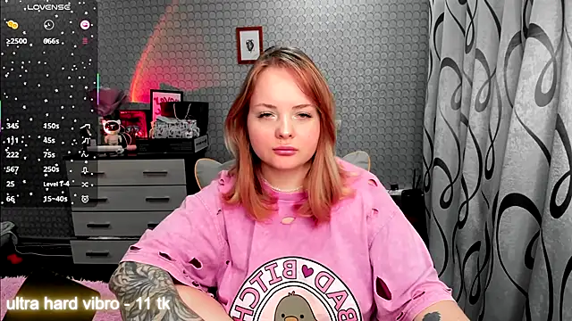 flower sarah  online show from 12/01/25, 07:24