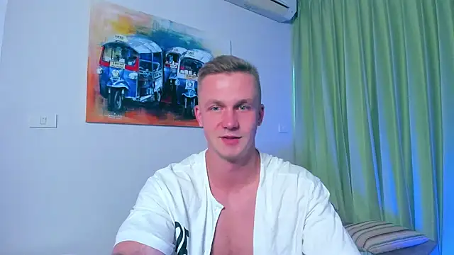 Snapshot of Samuel_Andrew chatting on 12/12/24, 03:10 Samuel Andrew online show from 12/12/24, 03:10