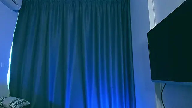 Snapshot of Samuel_Andrew chatting on 01/18/25, 02:47 Samuel Andrew online show from 01/18/25, 02:47