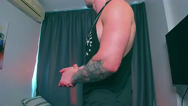 Snapshot of Samuel_Andrew chatting on 03/03/25, 04:58 Samuel Andrew online show from 03/03/25, 04:58