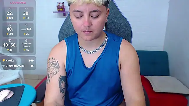 isabeautyx19 online show from 02/24/25, 08:49