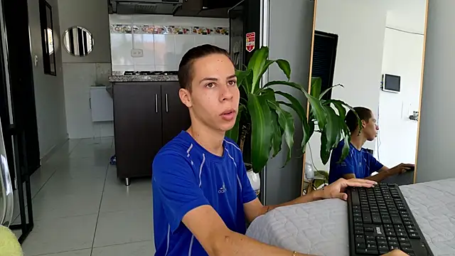 grey   27 online show from 02/25/25, 05:36