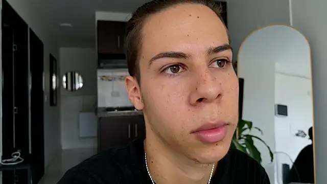 grey   27 online show from 03/05/25, 03:07