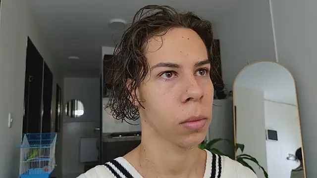 grey   27 online show from 03/11/25, 12:06