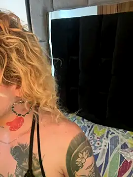 Bonnie vega online show from 11/15/25, 08:49