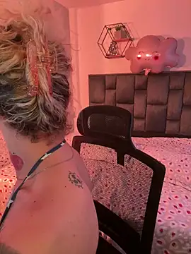 Bonnie vega online show from 02/25/26, 10:08