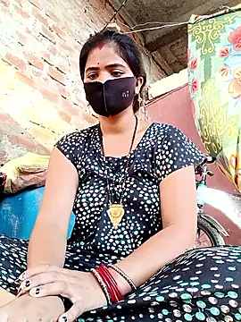Snapshot of Mamta_Chaterjee chatting on 06/22/26, 01:29 Mamta Chaterjee online show from 06/22/26, 01:29