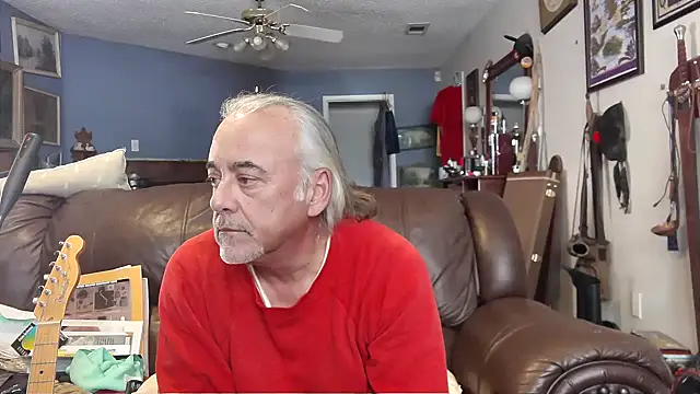 PincheDave4u online show from 01/15/25, 08:26