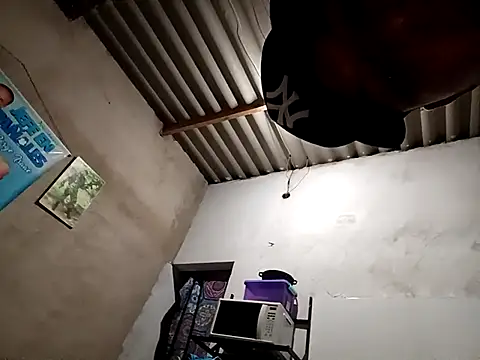 yoryisexi online show from 09/18/25, 03:30