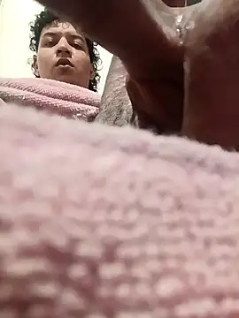 yoryisexi online show from 12/23/25, 01:58