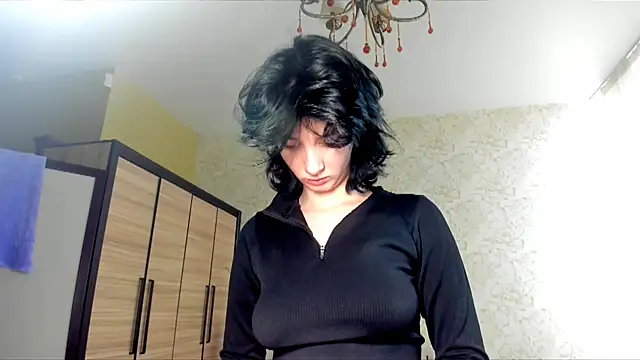 JulisSweet online show from 03/13/25, 01:40