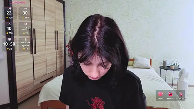 JulisSweet online show from 10/19/25, 06:47