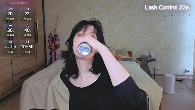 JulisSweet online show from 04/10/26, 06:40