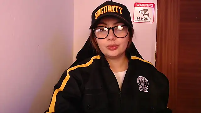 lalawhitte online show from 03/24/26, 08:47