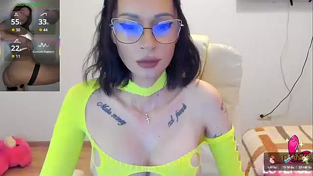 kissnicol32 online show from 03/14/26, 04:12