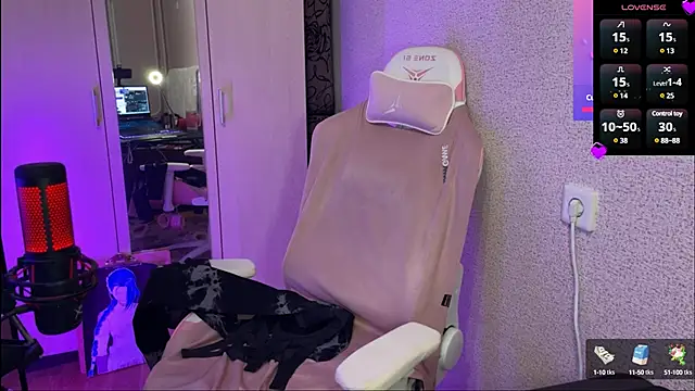 Katrin  kiss online show from 02/25/25, 04:00