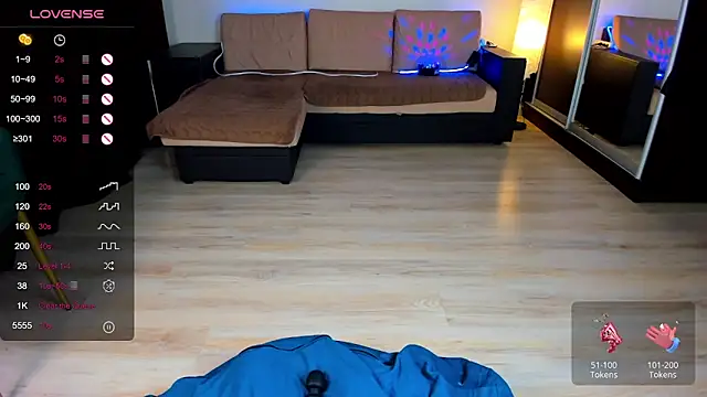 Snapshot of Carolina_bby chatting on 03/08/25, 06:58 Carolina bby online show from 03/08/25, 06:58