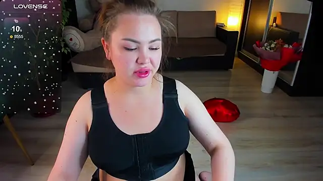 Snapshot of Carolina_bby chatting on 09/13/25, 10:59 Carolina bby online show from 09/13/25, 10:59