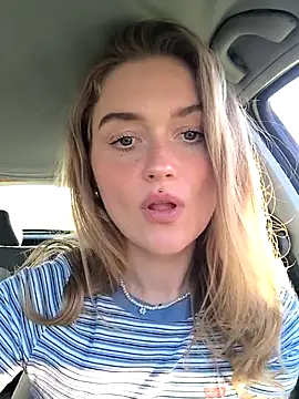 Goldloeckchen159 online show from 03/05/25, 03:29