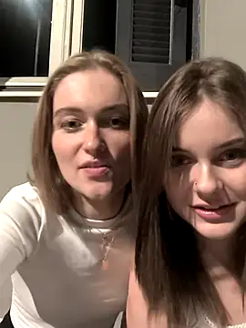 Goldloeckchen159 online show from 12/13/25, 08:58