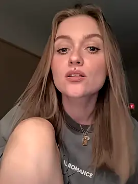 Snapshot of Goldloeckchen159 chatting on 02/03/26, 04:23 Goldloeckchen159 online show from 02/03/26, 04:23