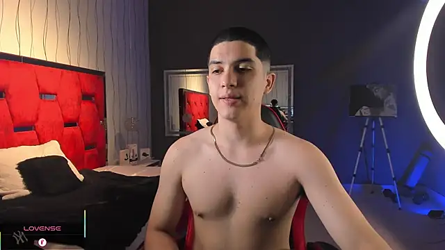 Brat  online show from 03/06/26, 07:43