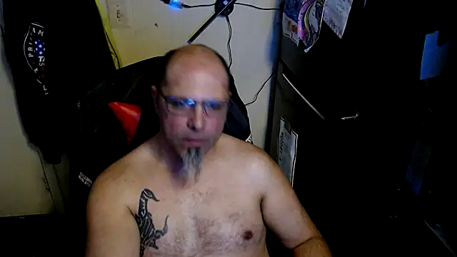 KrazyLegz online show from 04/20/26, 10:22