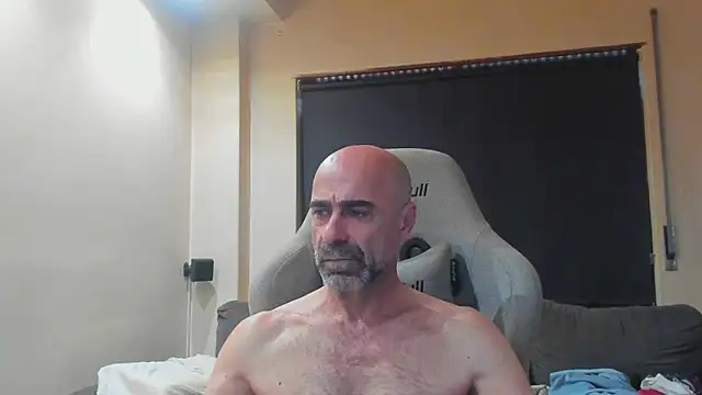 Bicopflirt online show from 04/21/26, 04:12