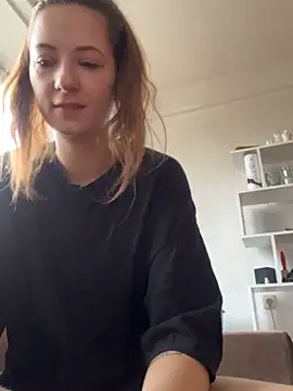 Lori Foxy online show from 12/27/24, 11:17