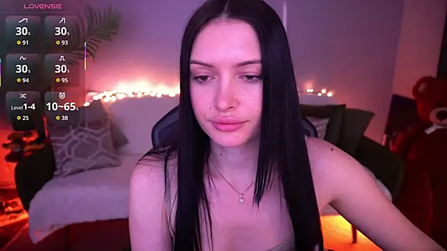 MilaSecrett online show from 04/13/26, 01:16