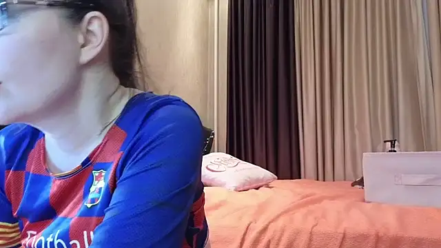 Snapshot of DashaHart chatting on 01/02/25, 10:11 DashaHart online show from 01/02/25, 10:11