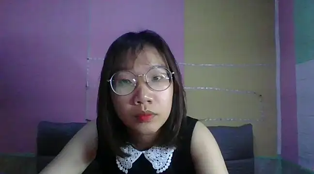 Snapshot of Nanoko chatting on 12/07/24, 11:29 Nanoko online show from 12/07/24, 11:29