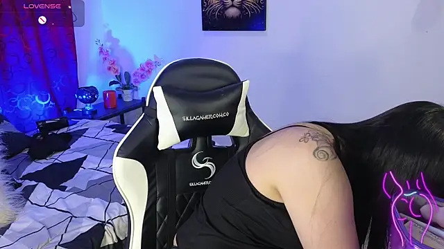 Majuu   online show from 11/27/25, 12:40