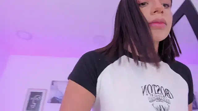 emelie 89 online show from 03/01/25, 03:49