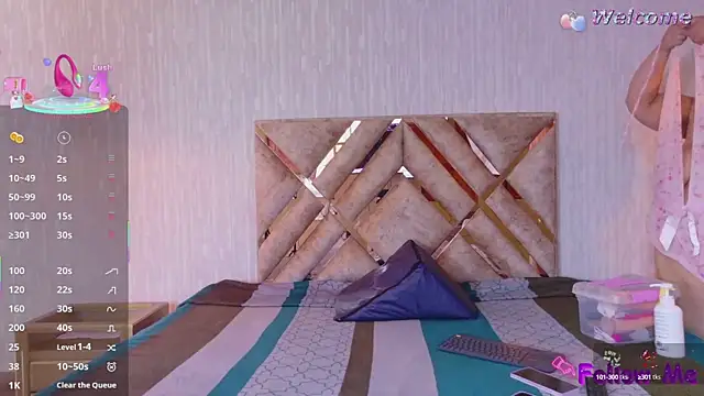 Danielaa a online show from 09/13/25, 03:34