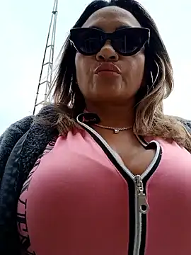 Afroditecash online show from 11/05/25, 05:57